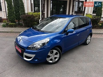 Авто Renault Scenic 2011 № 8790219