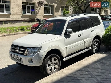 Авто Mitsubishi Pajero 2013 № 8790374