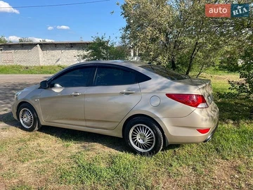 Авто Hyundai Accent 2012 № 8790533