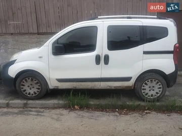 Авто Peugeot Bipper 2011 № 8790638