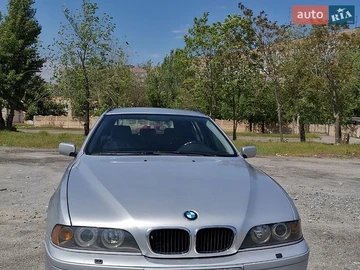 Авто BMW 5 Series 2003 № 8790645