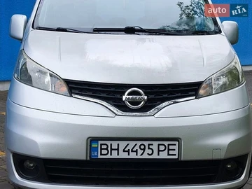 Авто Nissan Nv200 2010 № 8790665