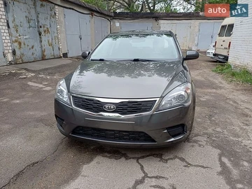 Авто KIA Ceed 2010 № 8790853