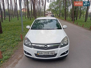 Авто Opel Astra 2012 № 8791087