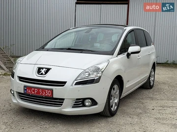 Авто Peugeot 5008 2013 № 8791105