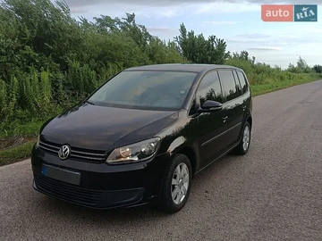 Авто Volkswagen Touran 2013 № 8791237