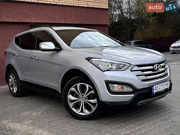 Авто Hyundai Santa Fe 2013 № 8791272