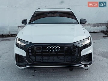 Авто Audi Q8 2018 № 8791410