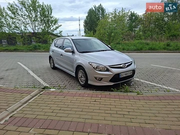 Авто Hyundai I30 2010 № 8791589