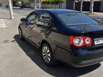 Авто Volkswagen Jetta 2008 № 8791594