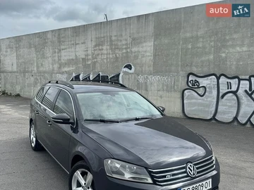 Авто Volkswagen Passat 2011 № 8791609