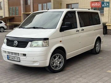 Авто Volkswagen Transporter 2007 № 8791610
