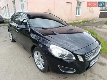 Авто Volvo V60 2012 № 8791620