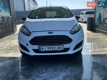 Авто Ford Fiesta 2013 № 8792043