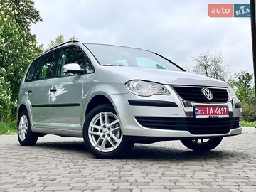 Авто Volkswagen Touran 2008 № 8792061