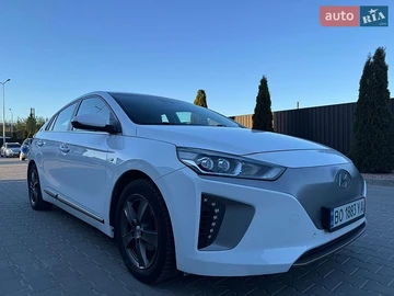 Авто Hyundai Ioniq 2016 № 8792182