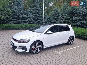 Авто Volkswagen Golf Gti 2019 № 8792217