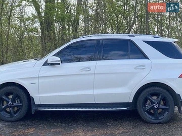 Авто Mercedes M-Class 2012 № 8792433