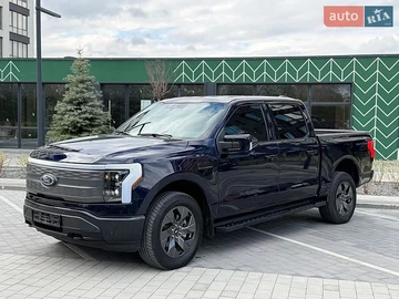 Авто Ford F-150 2023 № 8792463