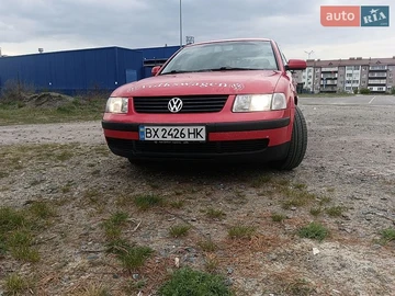Авто Volkswagen Passat 2000 № 8792509