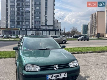 Авто Volkswagen Golf 2001 № 8792648