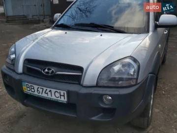 Авто Hyundai Tucson 2012 № 8792882