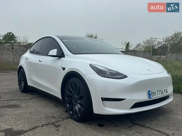 Авто Tesla Model Y 2022 № 8793106