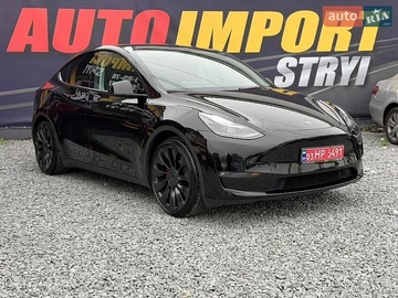 Авто Tesla Model Y 2023 № 8793108