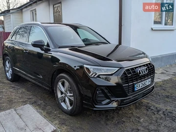 Авто Audi Q3 2019 № 8793109