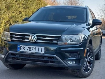 Авто Volkswagen Tiguan 2019 № 8793274