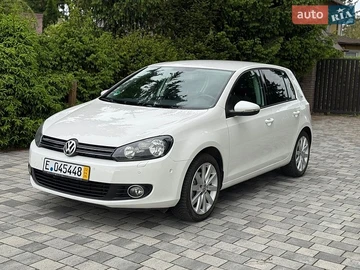 Авто Volkswagen Golf 2010 № 8793368