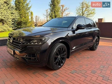 Авто Volkswagen Touareg 2021 № 8793618