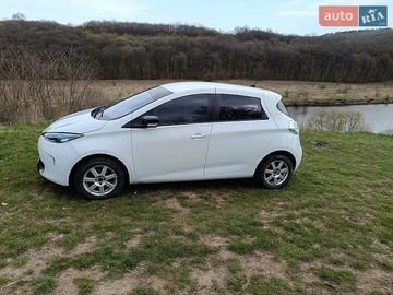Авто Renault Zoe 2015 № 8793640