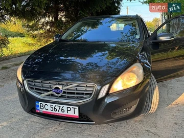 Авто Volvo V60 2012 № 8793652