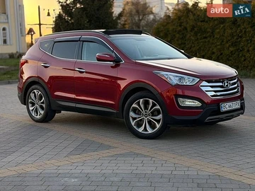 Авто Hyundai Santa Fe 2014 № 8793654