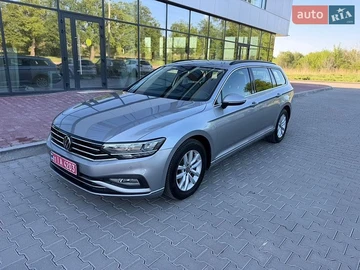 Авто Volkswagen Passat 2023 № 8793739