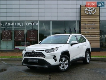 Авто Toyota Rav4 2021 № 8793940