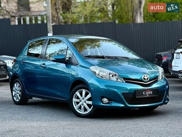 Авто Toyota Yaris 2012 № 8794019