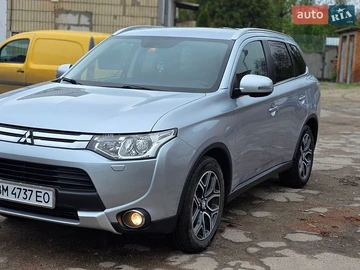 Авто Mitsubishi Outlander 2014 № 8794032