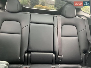 Авто Tesla Model Y 2024 № 8794199