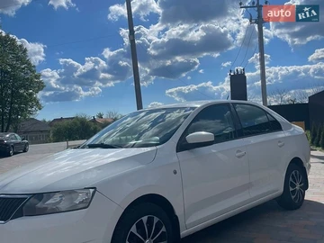 Авто Skoda Rapid 2013 № 8794254