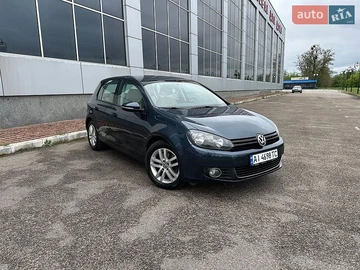 Авто Volkswagen Golf 2010 № 8794400