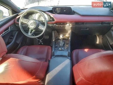 Авто Mazda 3 2023 № 8794435