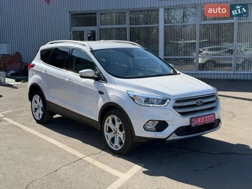Авто Ford Escape 2019 № 8794451