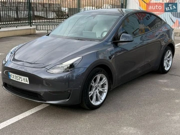 Авто Tesla Model Y 2023 № 8794502