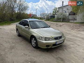 Авто Honda Accord 2000 № 8794523