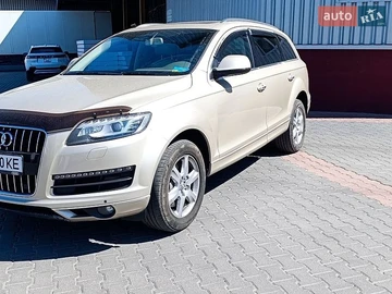 Авто Audi Q7 2012 № 8794888