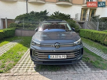 Авто Volkswagen Tiguan 2025 № 8794921