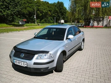 Авто Volkswagen Passat 2001 № 8795107