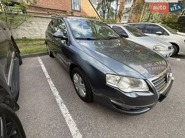 Авто Volkswagen Passat 2008 № 8795332